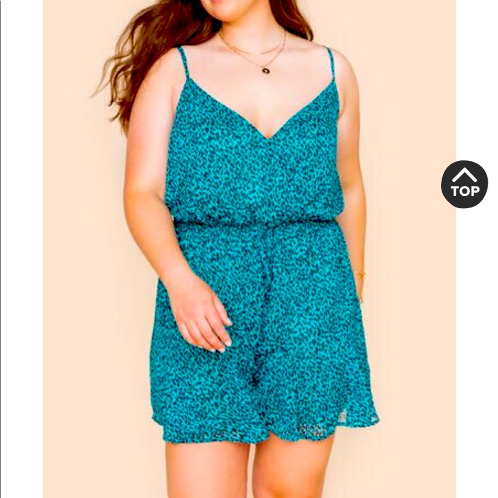 NWT Francesca’s Romper
